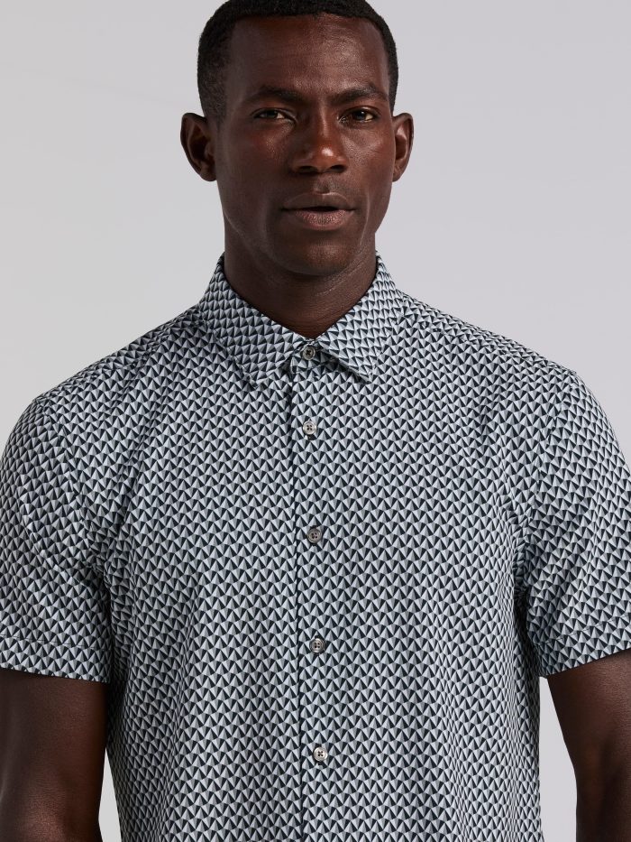Perry-Ellis-mens-Triangle-Geo-Print-Shirt-Casual-Shirts-white-4_2a9912a6.jpg Perry-Ellis-mens-Triangle-Geo-Print-Shirt-Casual-Shirts-white-4_2a9912a6.jpg